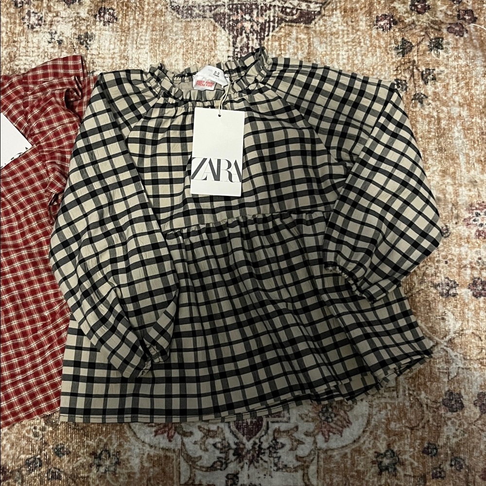 Zara top bundle - Picture 2 of 7